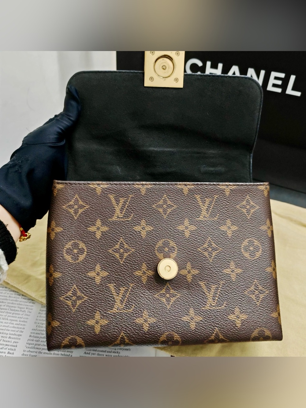 🖤 Louis Vuitton Locky BB 🖤with strap and dust bag - Picture 9 of 14